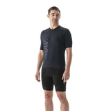 Mavic Aksium short sleeve cycling jersey with UPF 30 protection and reflective details, designed for active cycling wear.