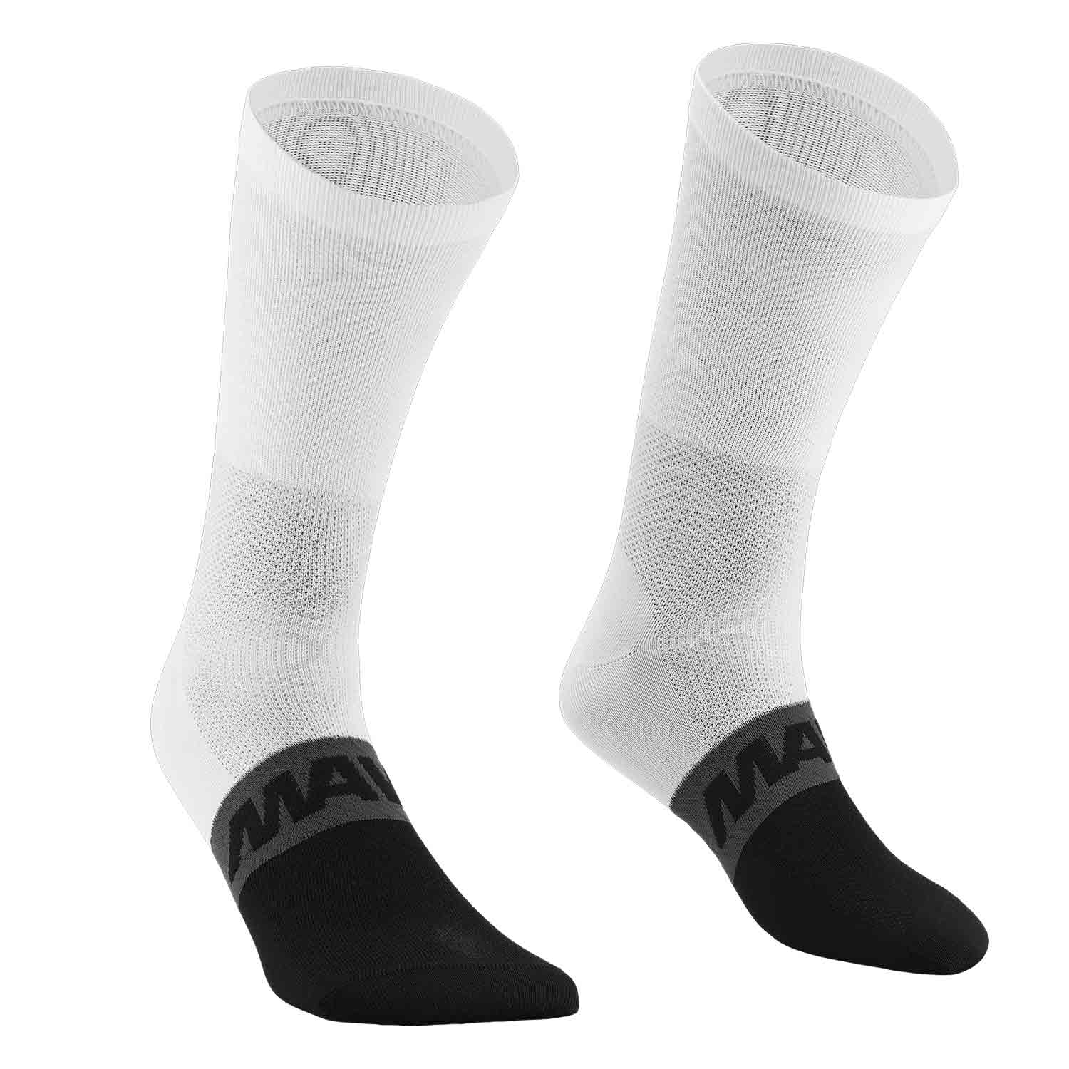 Mavic Aksium high cycling socks in breathable eco-friendly fabric, designed for durable comfort and performance.