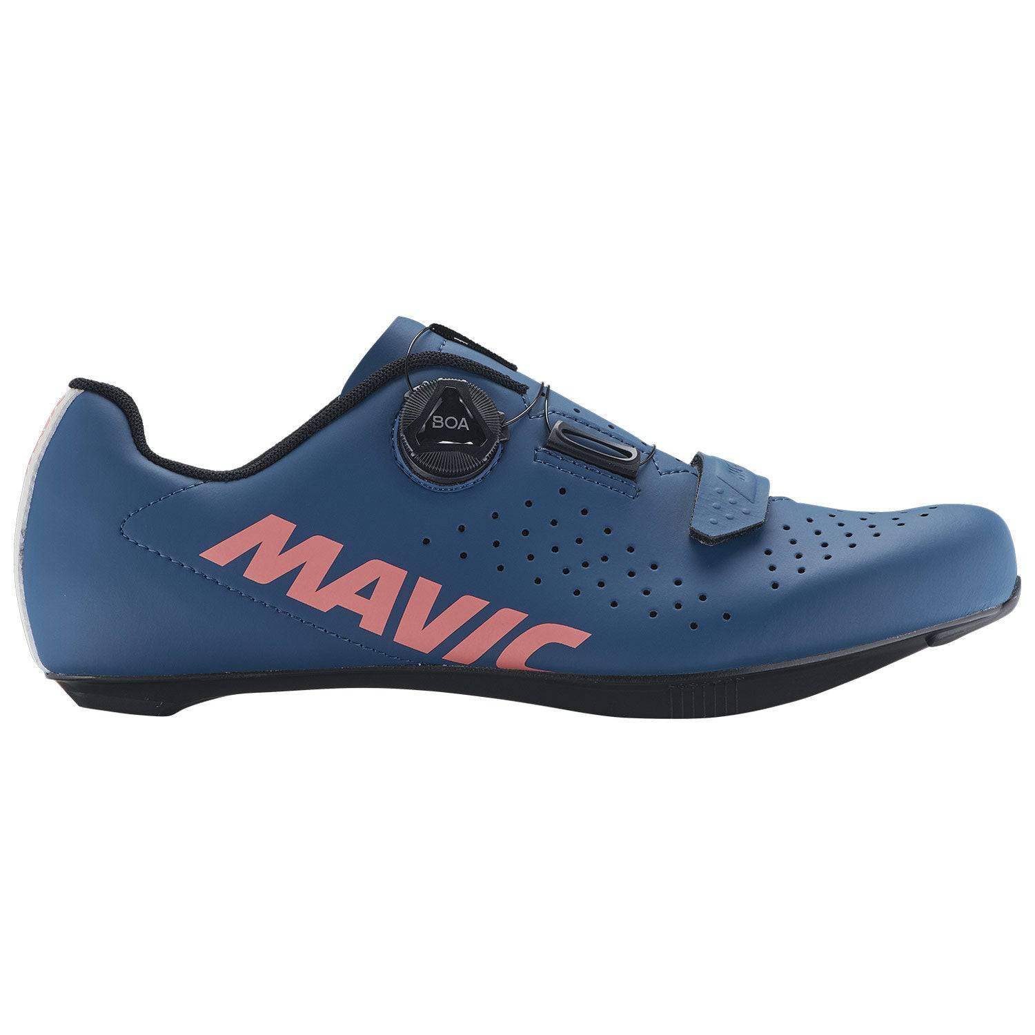 Mavic Cosmic Boa Blue road cycling shoes with BOA L6 Fit System, featuring breathable mesh and secure closure for performance riding.