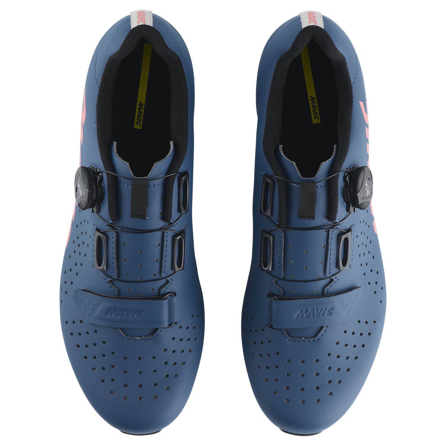 Mavic Cosmic Boa Blue road cycling shoes with BOA L6 fit system, featuring sleek design and breathable material for cycling comfort.