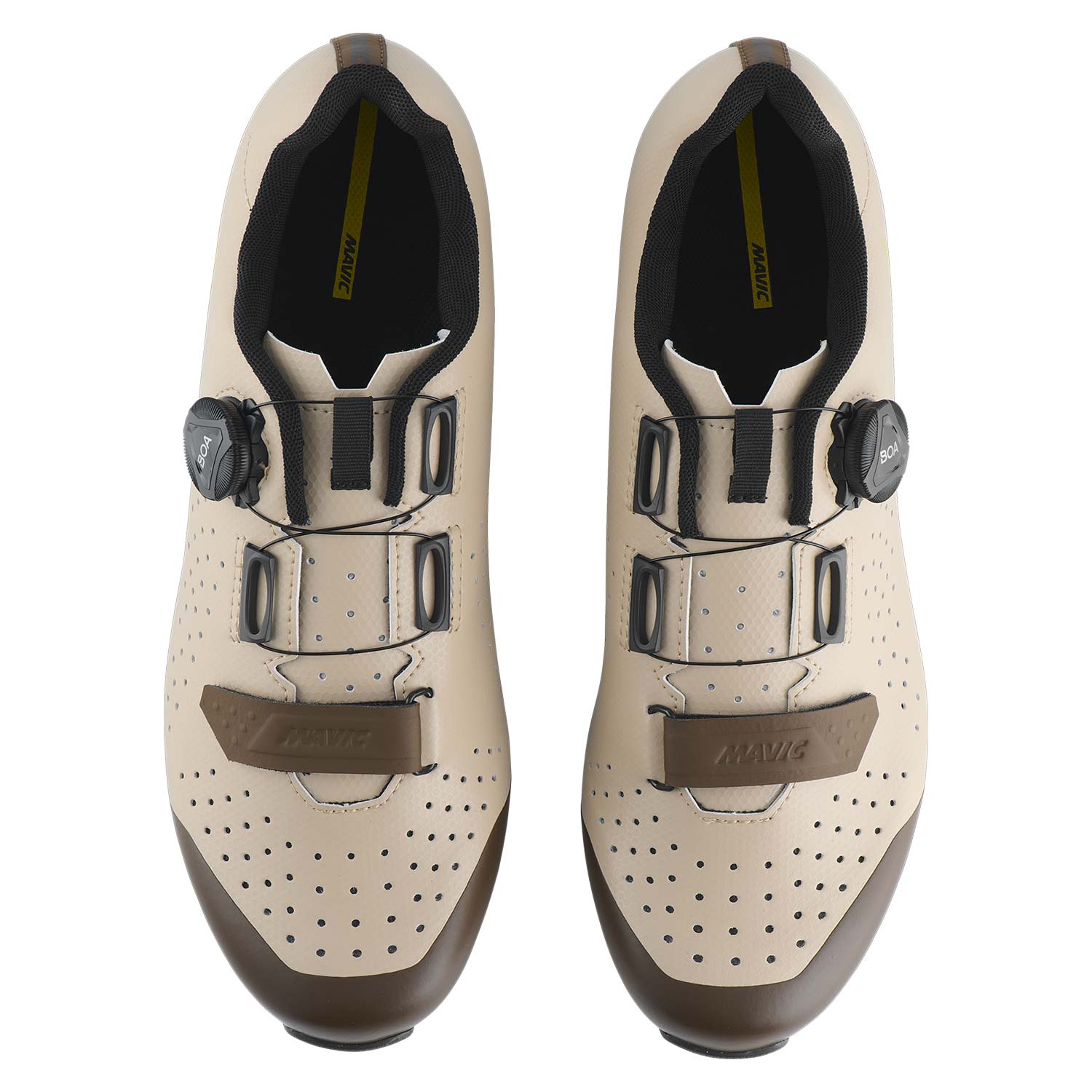 Mavic Crossmax Boa Sand cycling shoes with Boa L6 Fit System for mountain biking, featuring a durable, breathable design and secure fit.