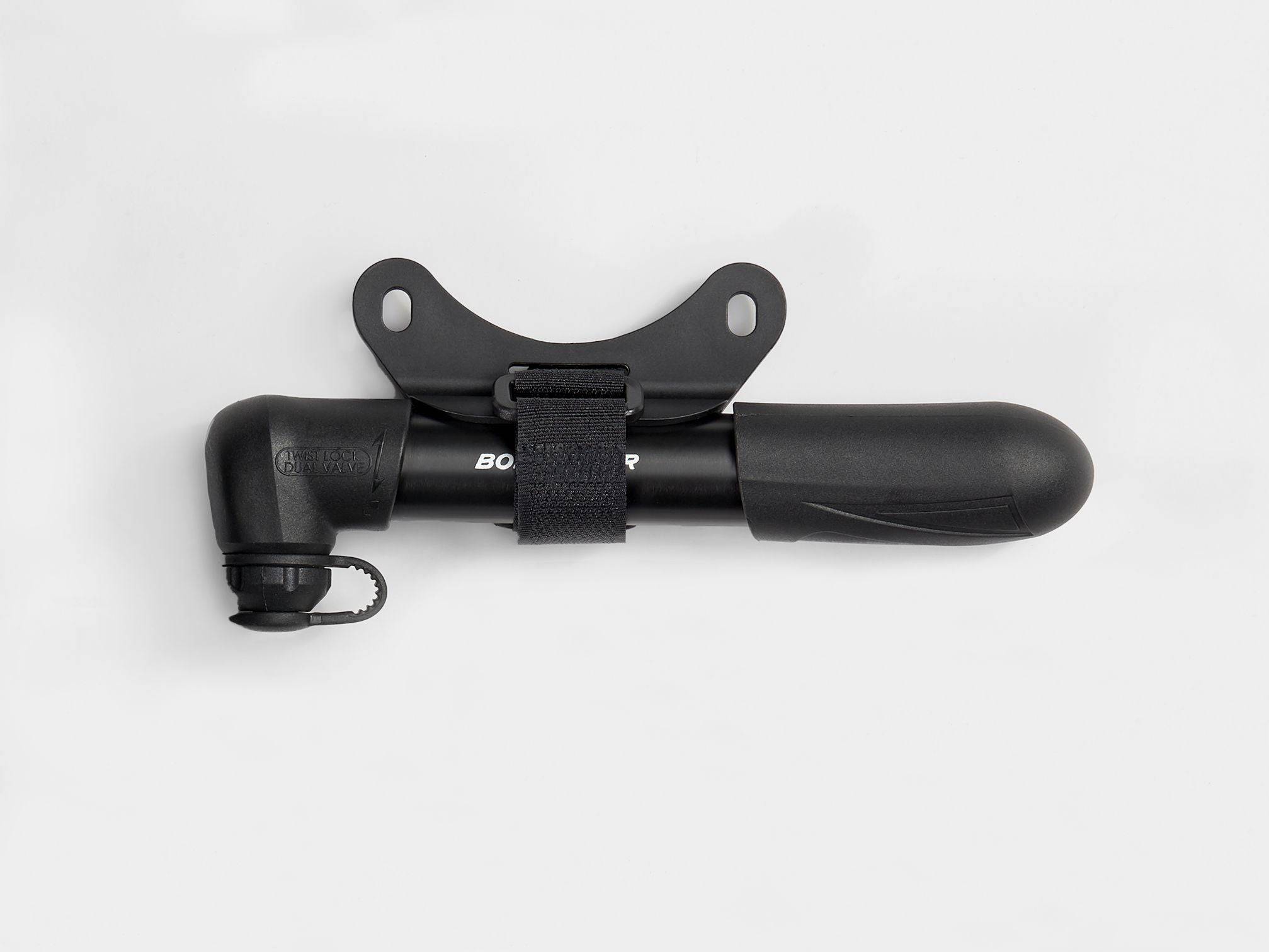 Bontrager Air Support Comp bike pump with mount, featuring Presta and Schrader valve compatibility for cycling accessories