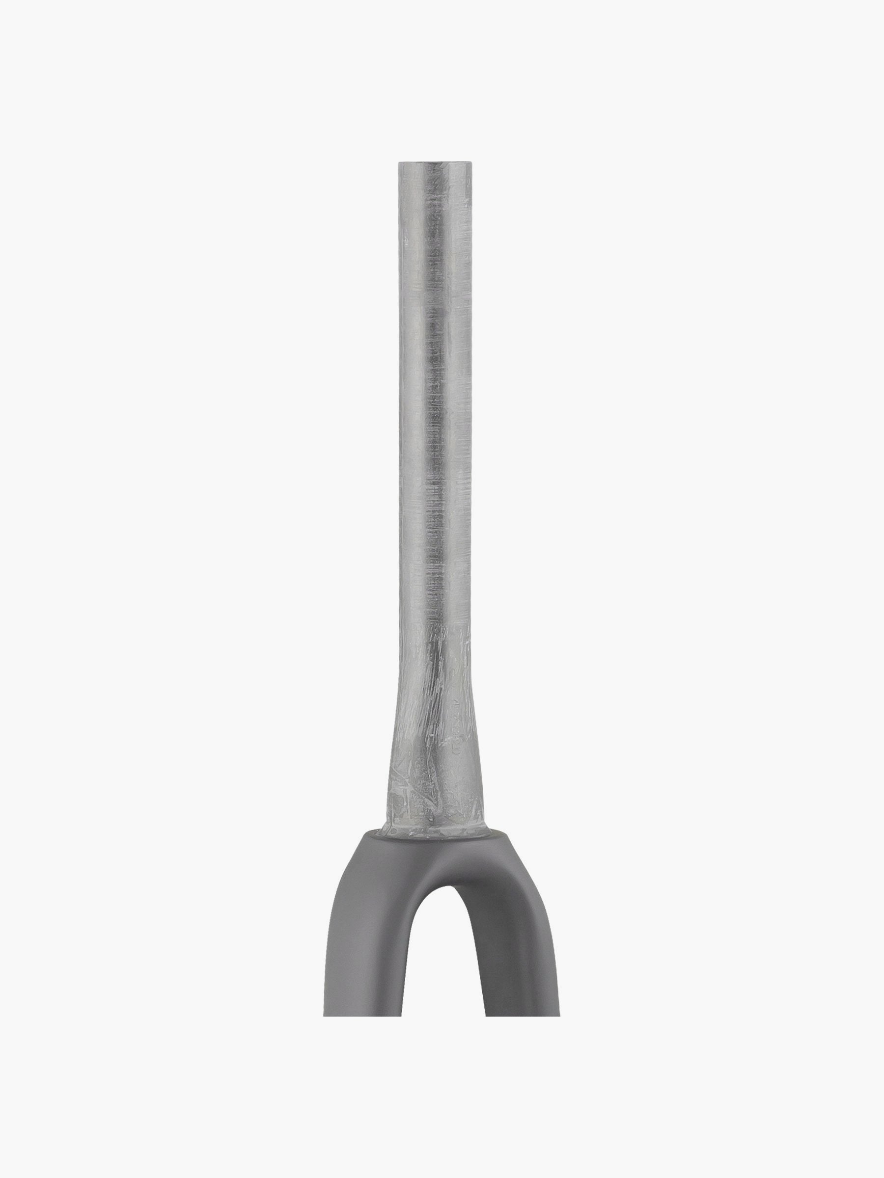 Trek Emonda SLR 7 2020 road bike forks, lightweight components for precise steering and control on 700C road bikes.