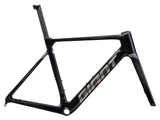 Giant Propel Advanced Pro-FF road bike frameset with aerodynamic design and disc brake compatibility, shown in the image.
