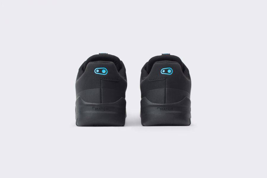 Crank Brothers Mallet E Lace MTB shoes with Match Box Outsole, mountain biking footwear in black with laces and rugged tread pattern.
