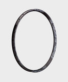 Race Face Arc Offset MTB tubeless-ready rim in 27.5" and 29" sizes with multiple widths, designed for mountain biking components.
