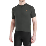 Altura Endurance men's cycling jersey with short sleeves, 6 pockets, and reflective details, ideal for cycling apparel.