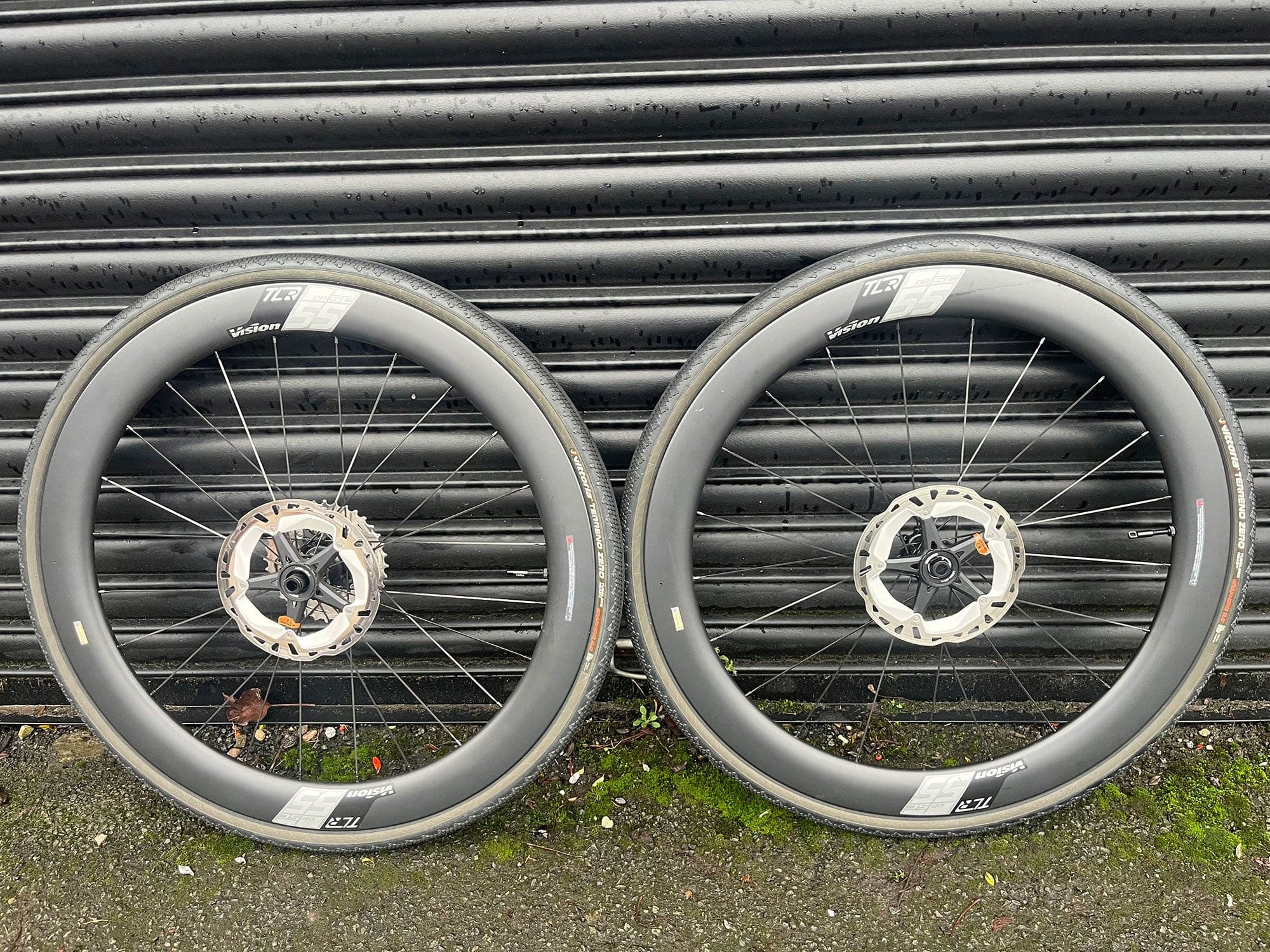 Vision 55 SC Disc Brake Wheelset with Vittoria Terreno G 2.0 Tyres 700*32 - Ex Staff | Swinnerton Cycles
