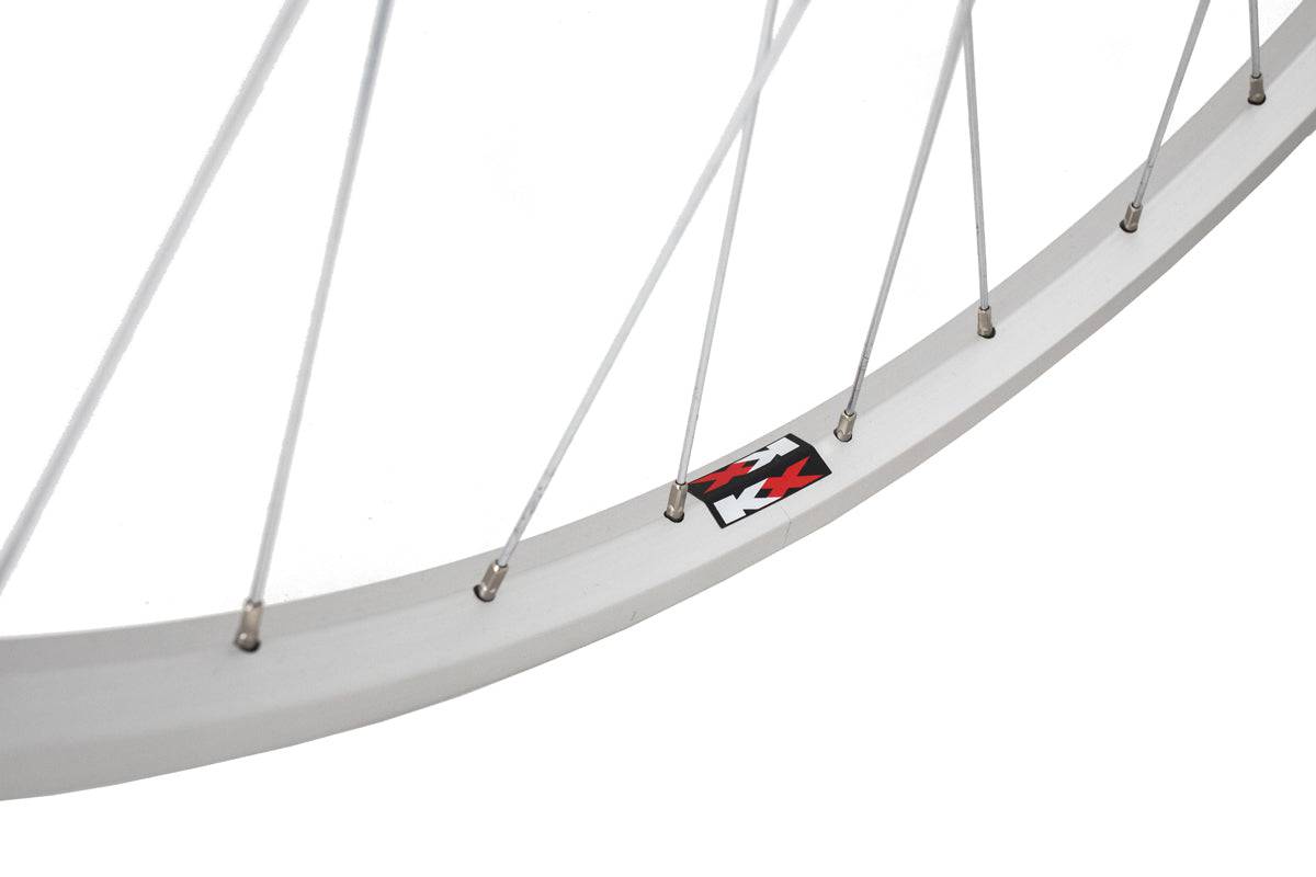 KX Wheels KX Hybrid 700C front wheel with single-wall rim and solid axle, designed for hybrid bikes.