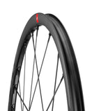 Fulcrum Racing Zero alloy tubeless disc brake road wheelset with Shimano HG11 compatibility, featuring lightweight alloy construction.