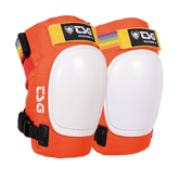 TSG Derby 3.0 Coral and Black XS knee pad for roller derby, featuring secure fit and protective padding.