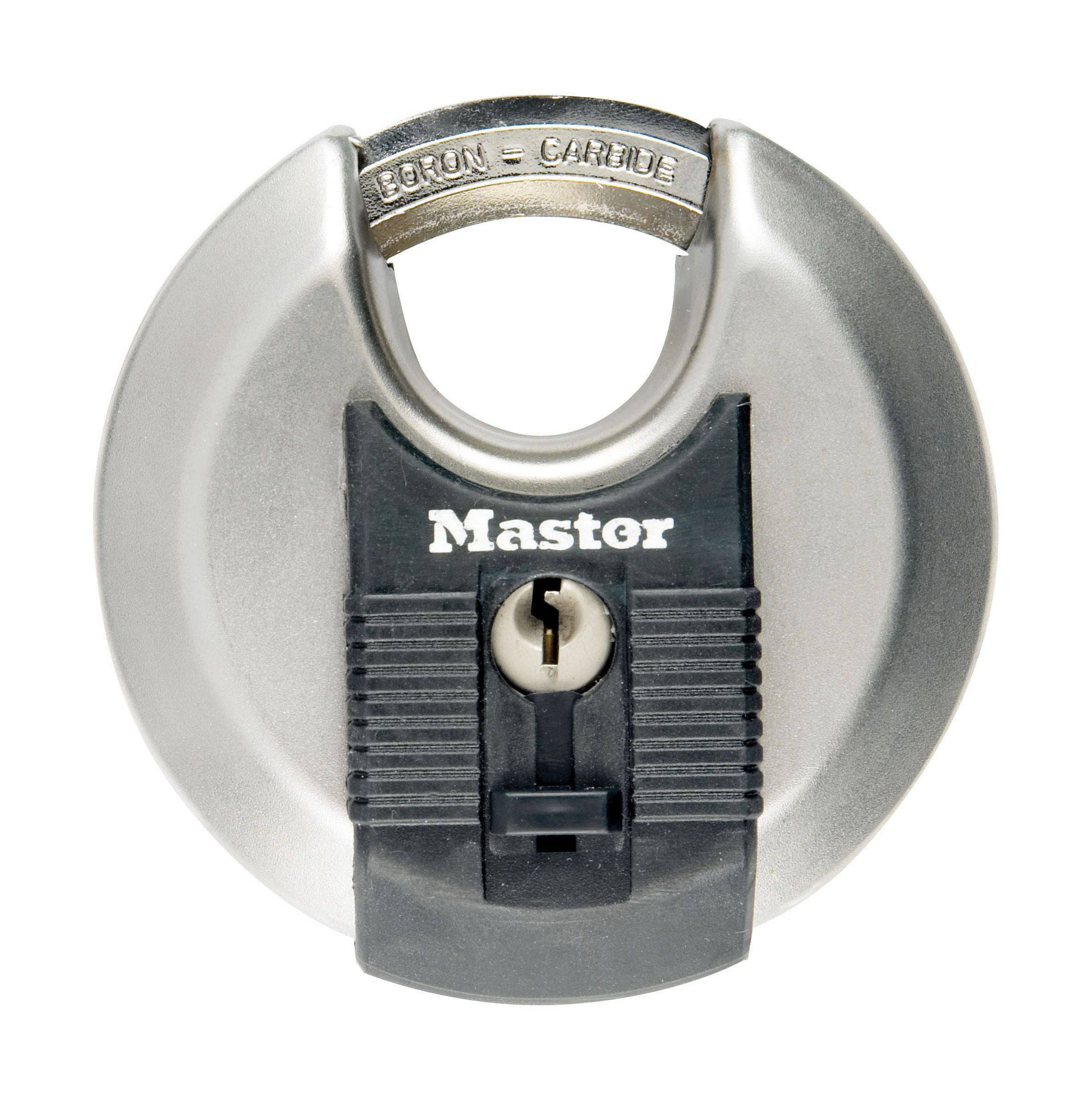 Master Lock Excell Discus Padlock 70mm M40, high security outdoor lock with durable metal body and shackle for added protection.