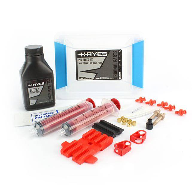 Hayes Dominion bleed kit with DOT 5.1 brake fluid for disc brake maintenance, including components for bleeding bike disc brakes