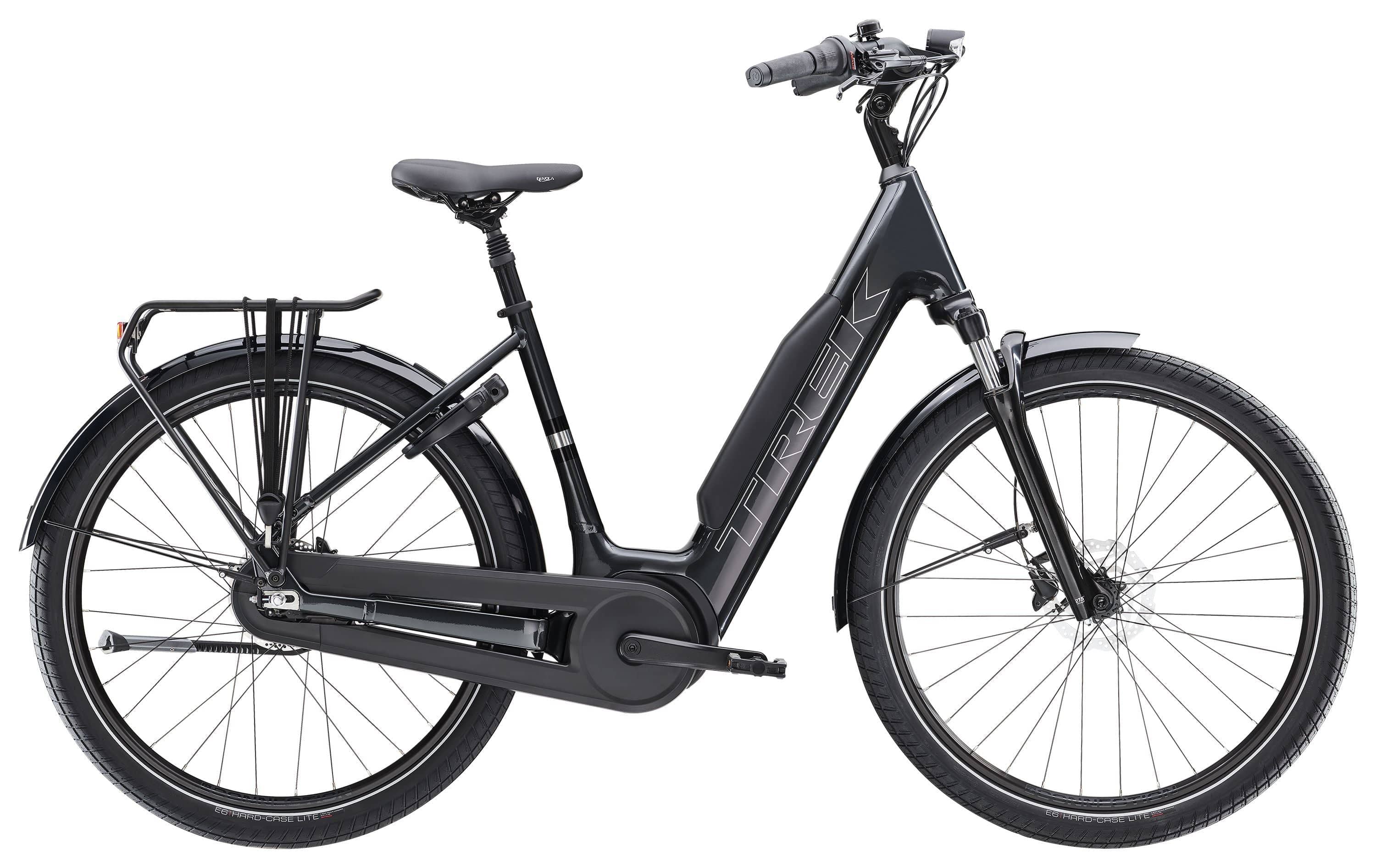 Trek District+ 3 Lowstep e-hybrid bike for urban commuting and light trails, featuring a step-through frame and electric assist.