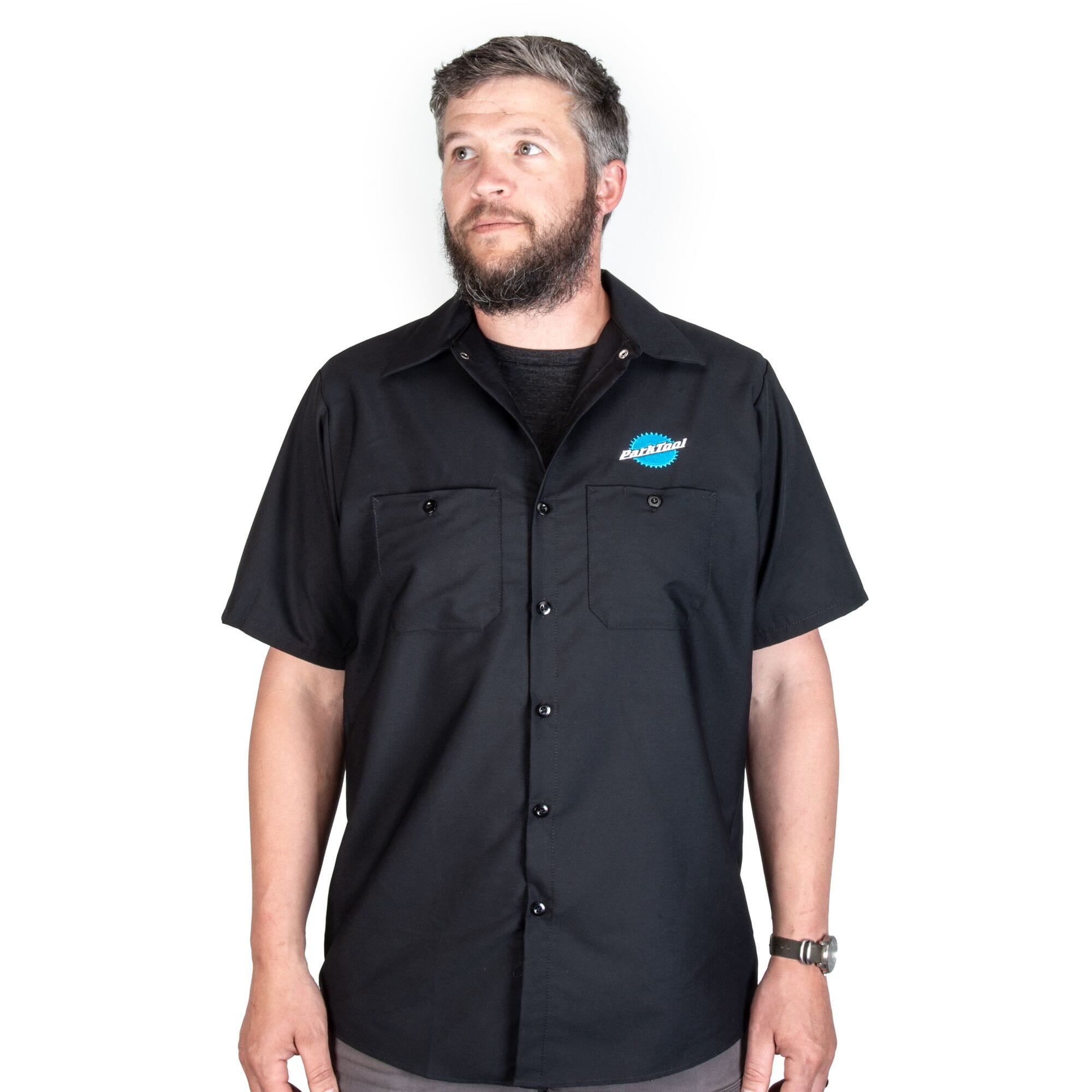 Park Tool MS-3 mechanics shirt in wrinkle-resistant workwear with chest pockets, durable clothing for mechanics and repair professionals.