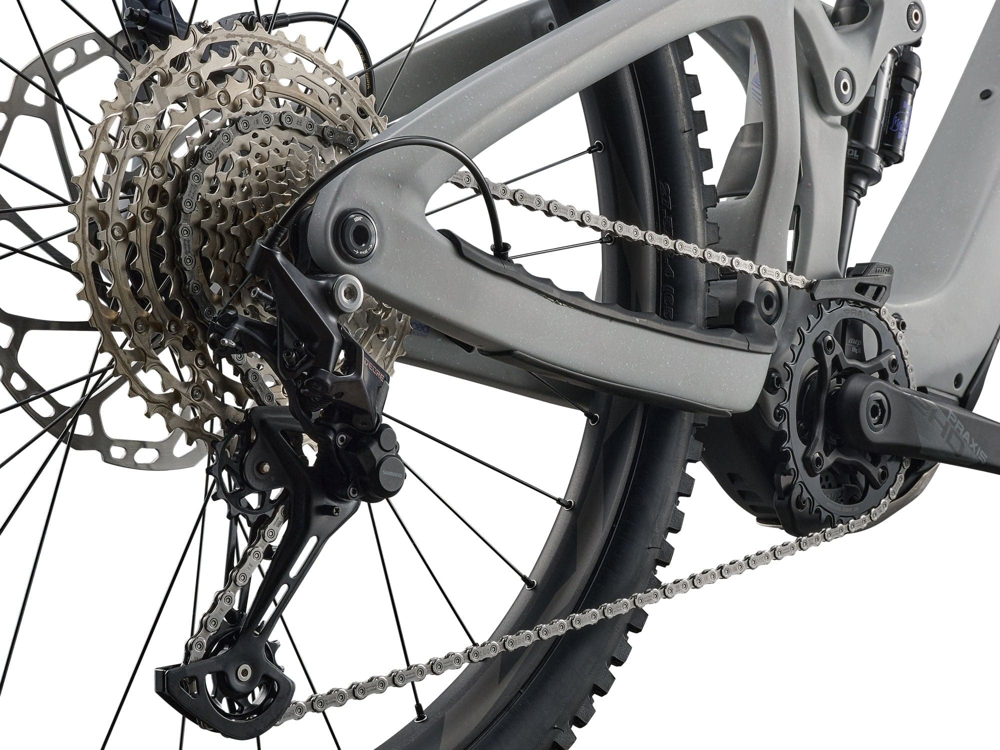 Giant Reign Advanced E+ 2 2026 e-Mountain Bike with SyncDrive Pro 3 motor, showcasing the bike's frame, suspension, and components.