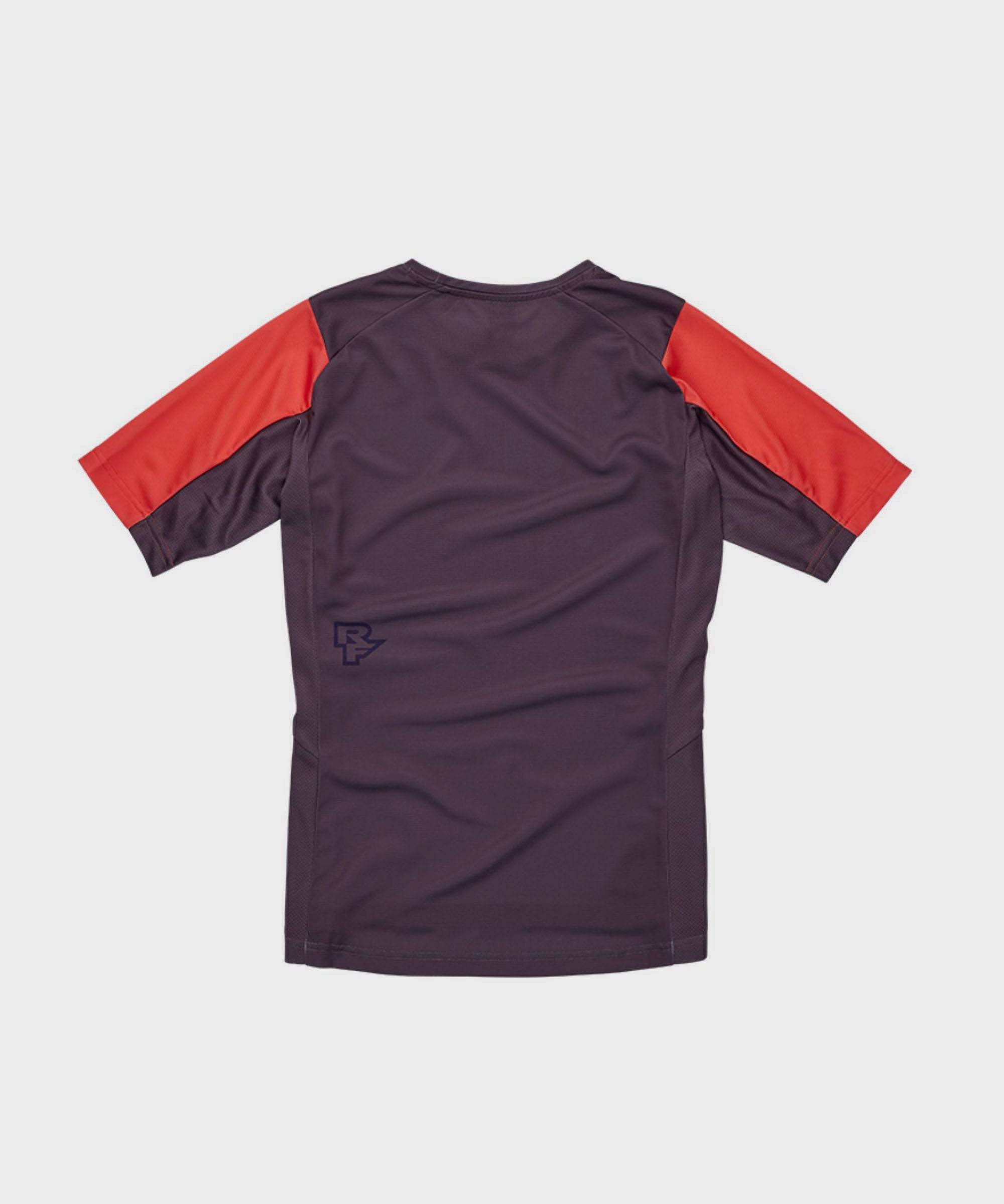 Race Face Indy women's short sleeve MTB jersey showing breathable fabric and cycling top design for mountain biking.