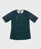 Race Face Indy women's short sleeve MTB cycling jersey, breathable and lightweight mountain biking top for women.