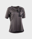 Race Face Nimby Women’s lightweight breathable MTB cycling jersey, designed for comfortable mountain biking apparel.