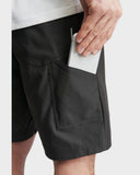 Race Face Traverse 2022 black mountain bike shorts with zippered pockets, lightweight and durable cycling clothing for men.