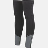 Madison Stellar Tech Isoler thermal leg warmers with water-resistant coating, designed for outdoor cold weather activities.