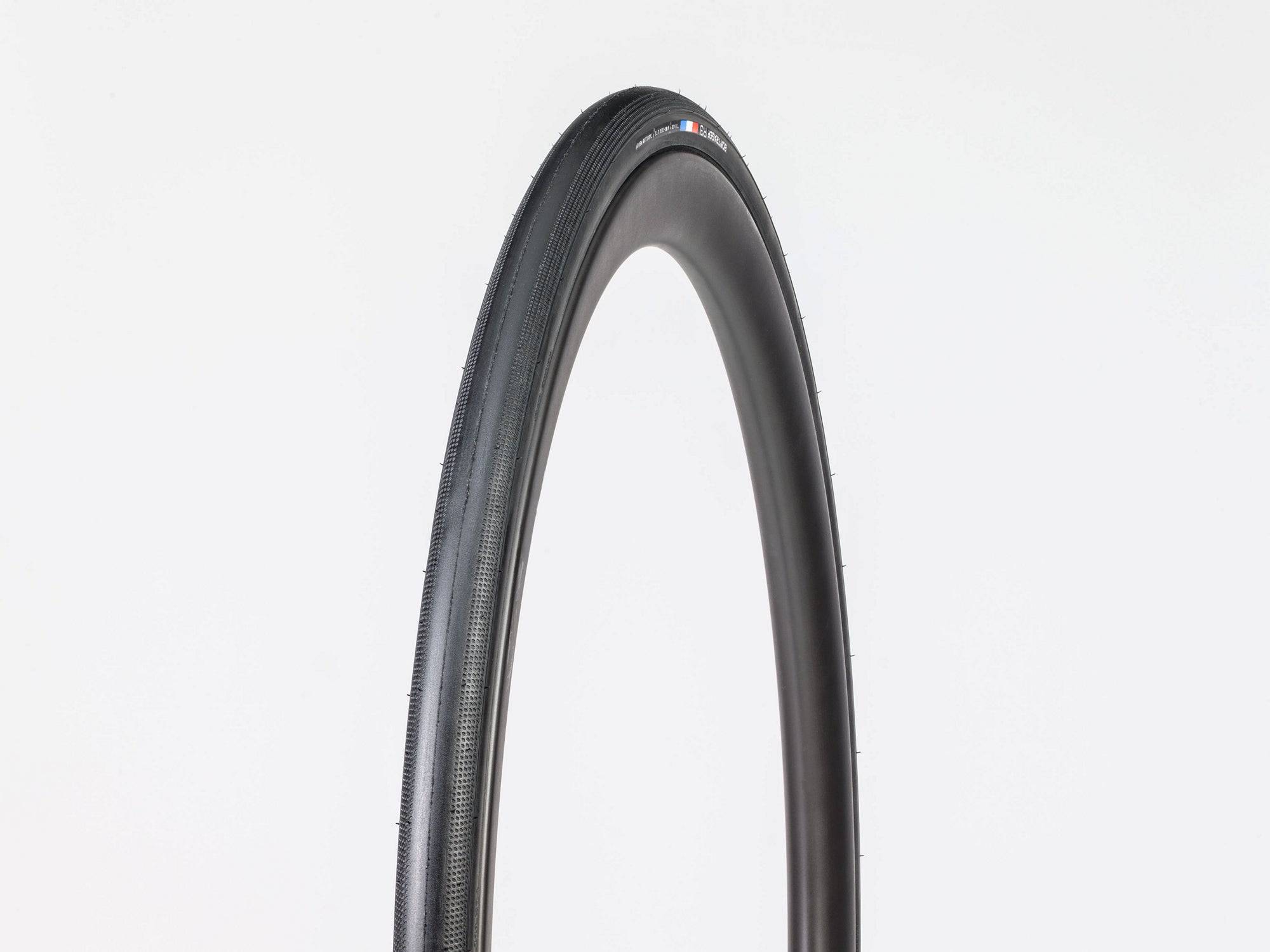 Bontrager R3 Hard-Case Lite Tlr Road Tyres | Swinnerton Cycles