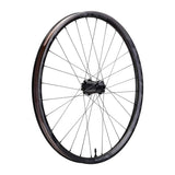 Race Face Next R 36mm Carbon MTB wheels with tubeless-ready rims and boost axle, designed for mountain biking components.