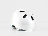 Bontrager Jet WaveCel kids bike helmet with magnetic buckle and crash replacement guarantee, showcasing the helmet's design and safety features.