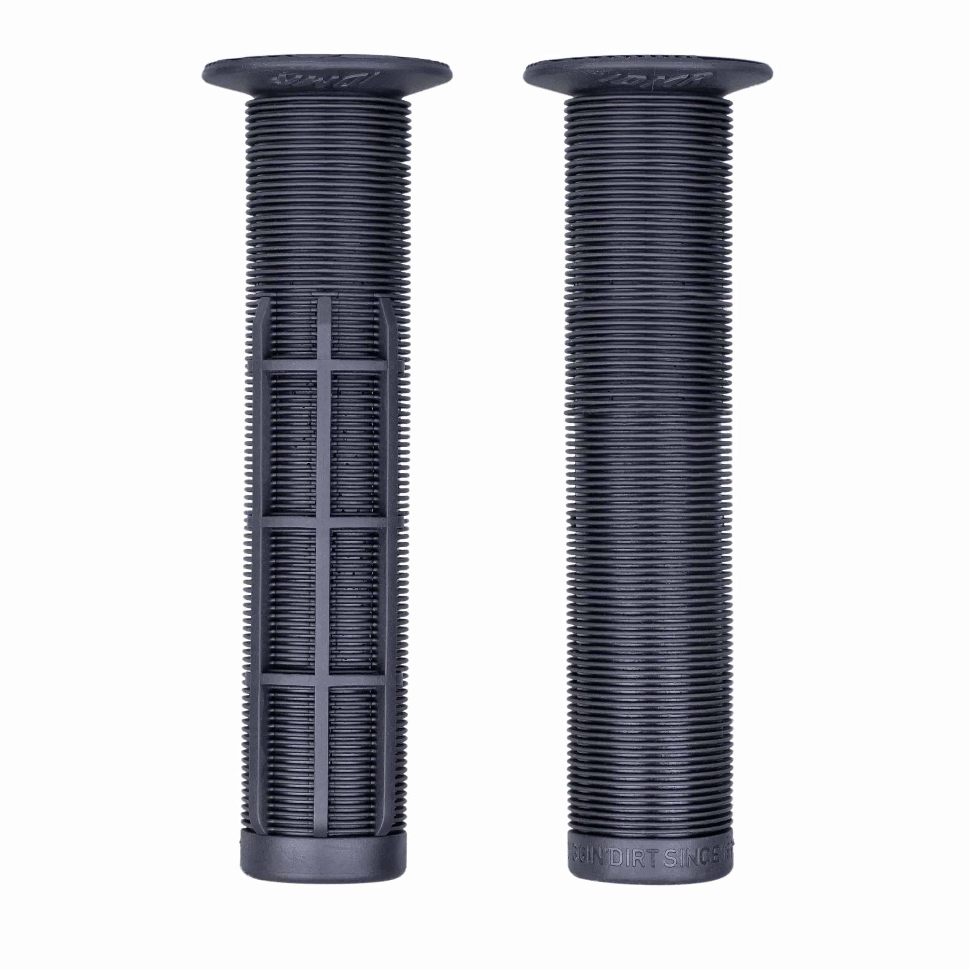 DMR Bikes Grid grips with soft rubber material and waffle pattern for MTB handlebar comfort and secure grip.