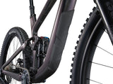 Giant Trance X Advanced 1 mountain bike with 29-inch wheels and Maestro suspension, ready for off-road trail riding.