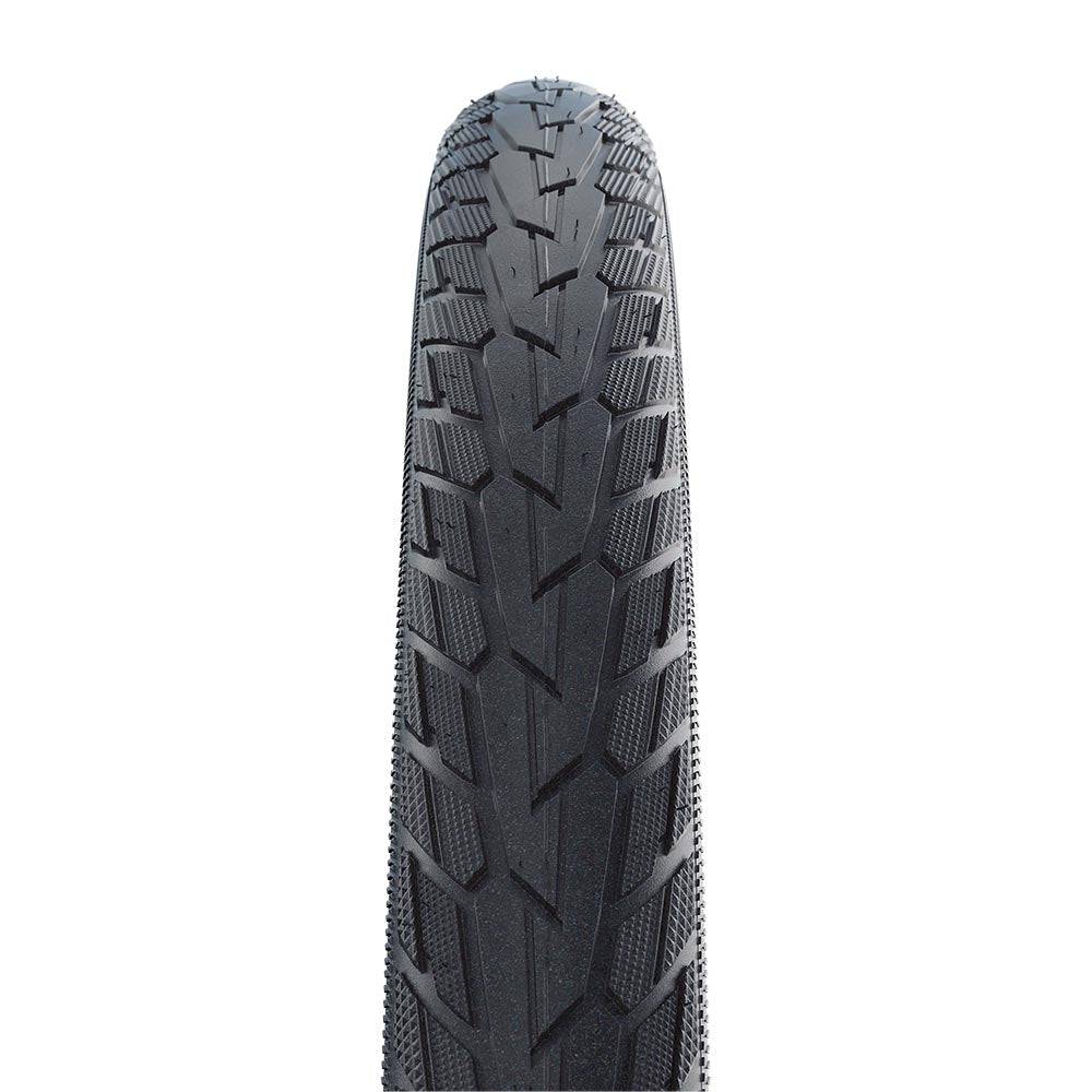 Schwalbe Road Cruiser K-Guard urban bike tire with green compound technology, durable design for city cycling.