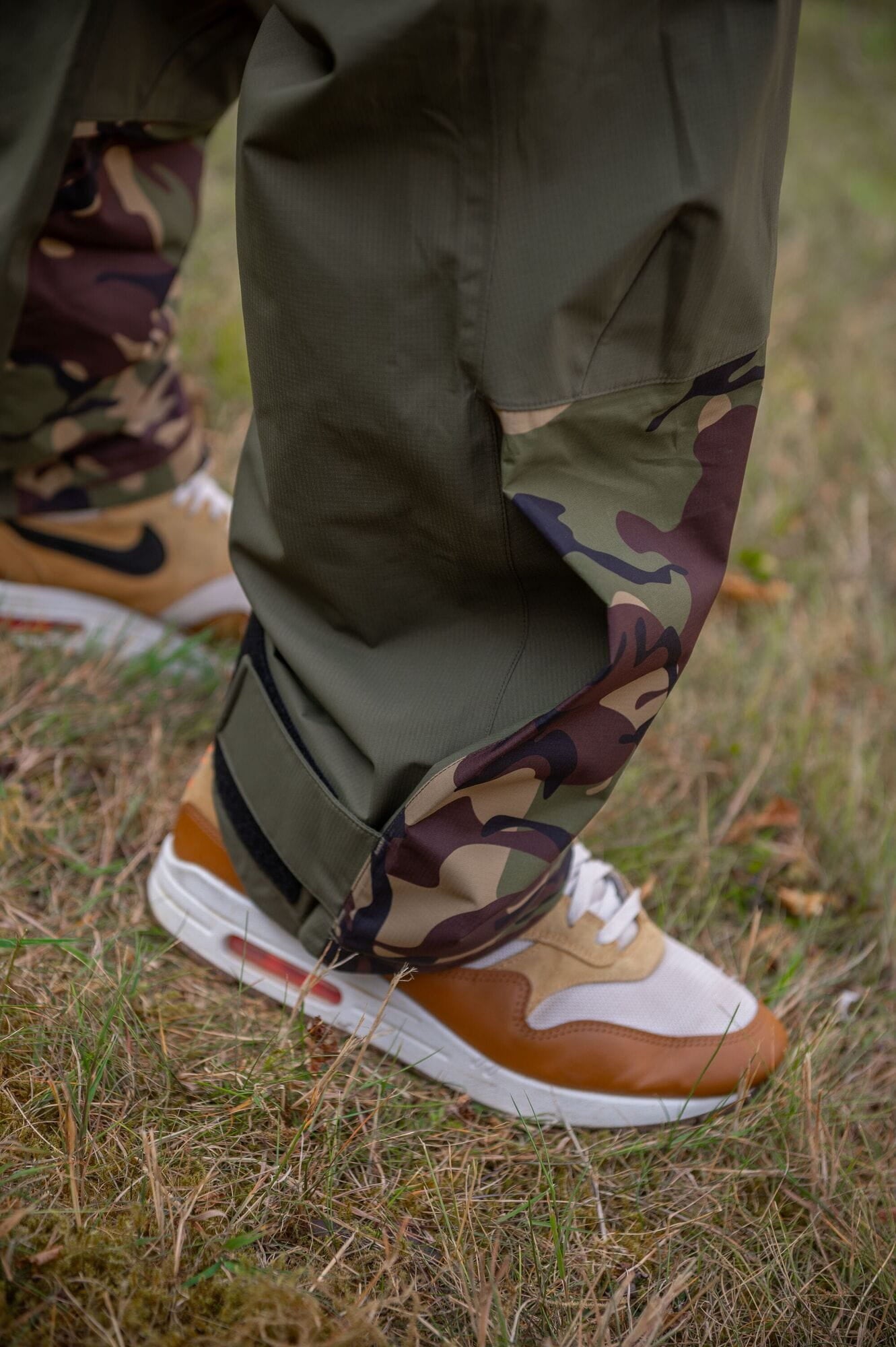 Madison men's waterproof trousers with breathable, adjustable eco-friendly outdoor clothing for hiking or outdoor activities.