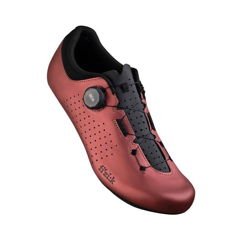 Fizik Vento Omna road cycling shoes with BOA Fit System, black and white design, featuring sleek aerodynamic profile for performance riders.