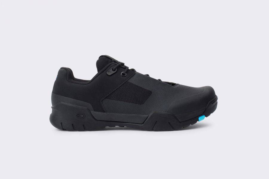 Crank Brothers Mallet E Lace MTB shoes with Match Box outsole for mountain biking, showing the black and red cycling shoe design.