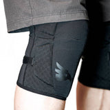 Bluegrass Bluegrass Arto Mountain Bike Knee Pads with EN 1621 Level 2 protection, showing padded knee coverage for cycling.