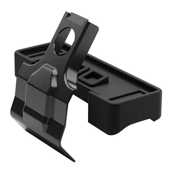 Thule 5213 Evo clamp fitting kit for secure vehicle roof rack installation, showing the metal clamps and mounting hardware