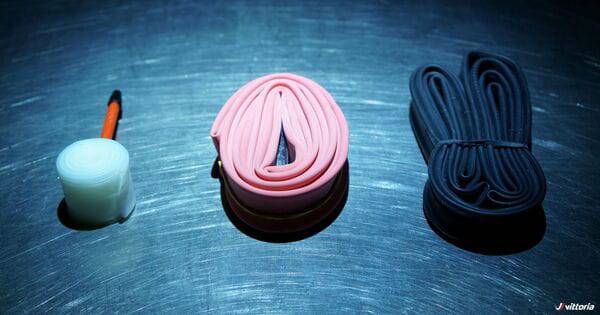 Vittoria Ultra Light Speed 700x25/30 FV Presta RVC 80mm road bike inner tube with valve for lightweight cycling performance.