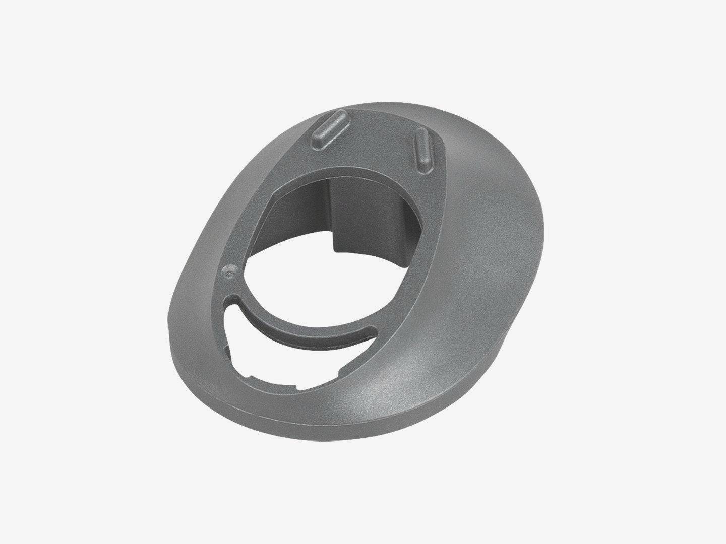 Trek Madone SLR Gen 7 Onyx Carbon top cap for RCS Pro stem bearing headtube on a high-performance road bike component