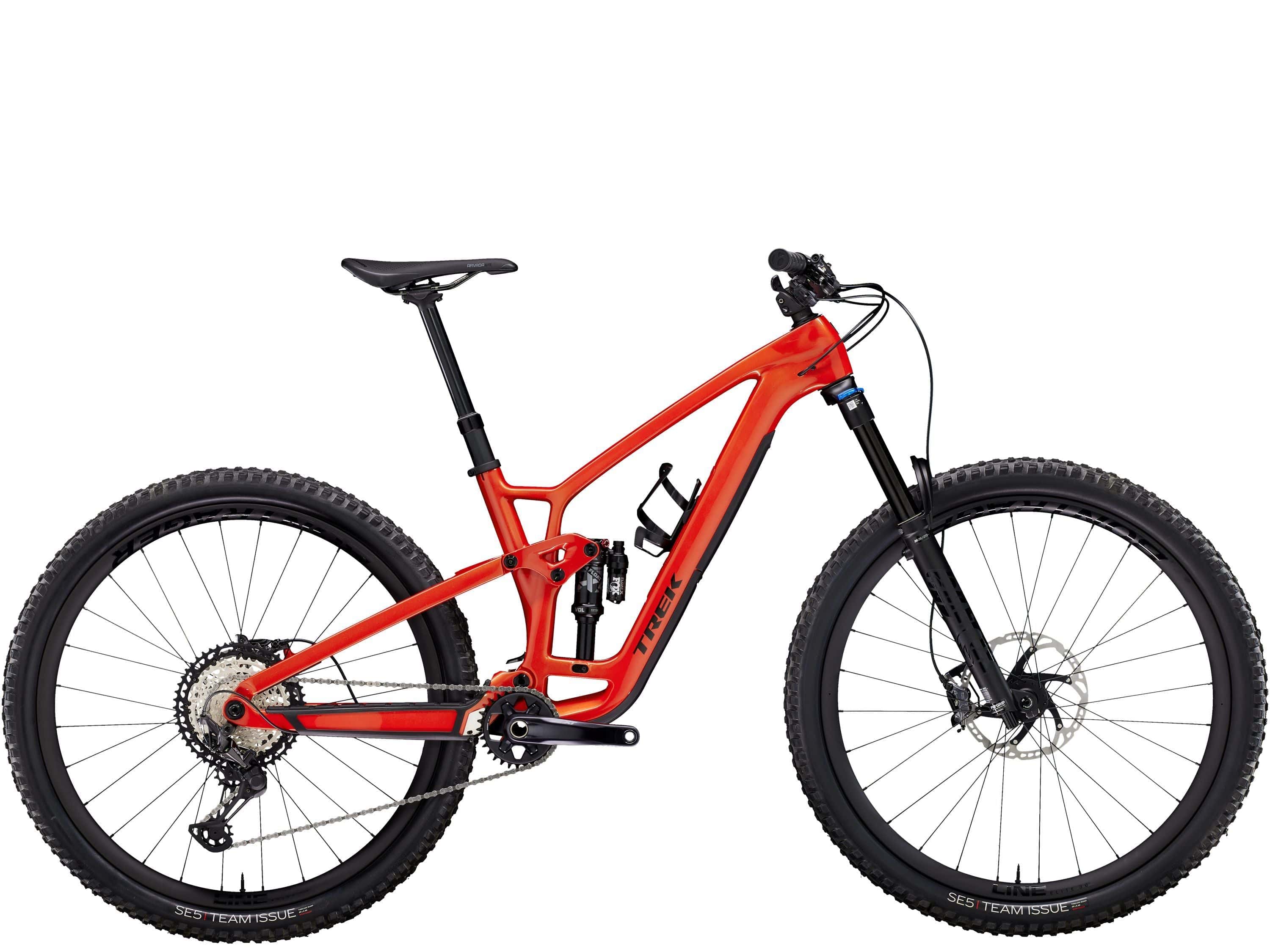 Trek Fuel EX 9.8 XT mountain bike with carbon frame and Shimano Deore XT drivetrain, ready for trail riding.