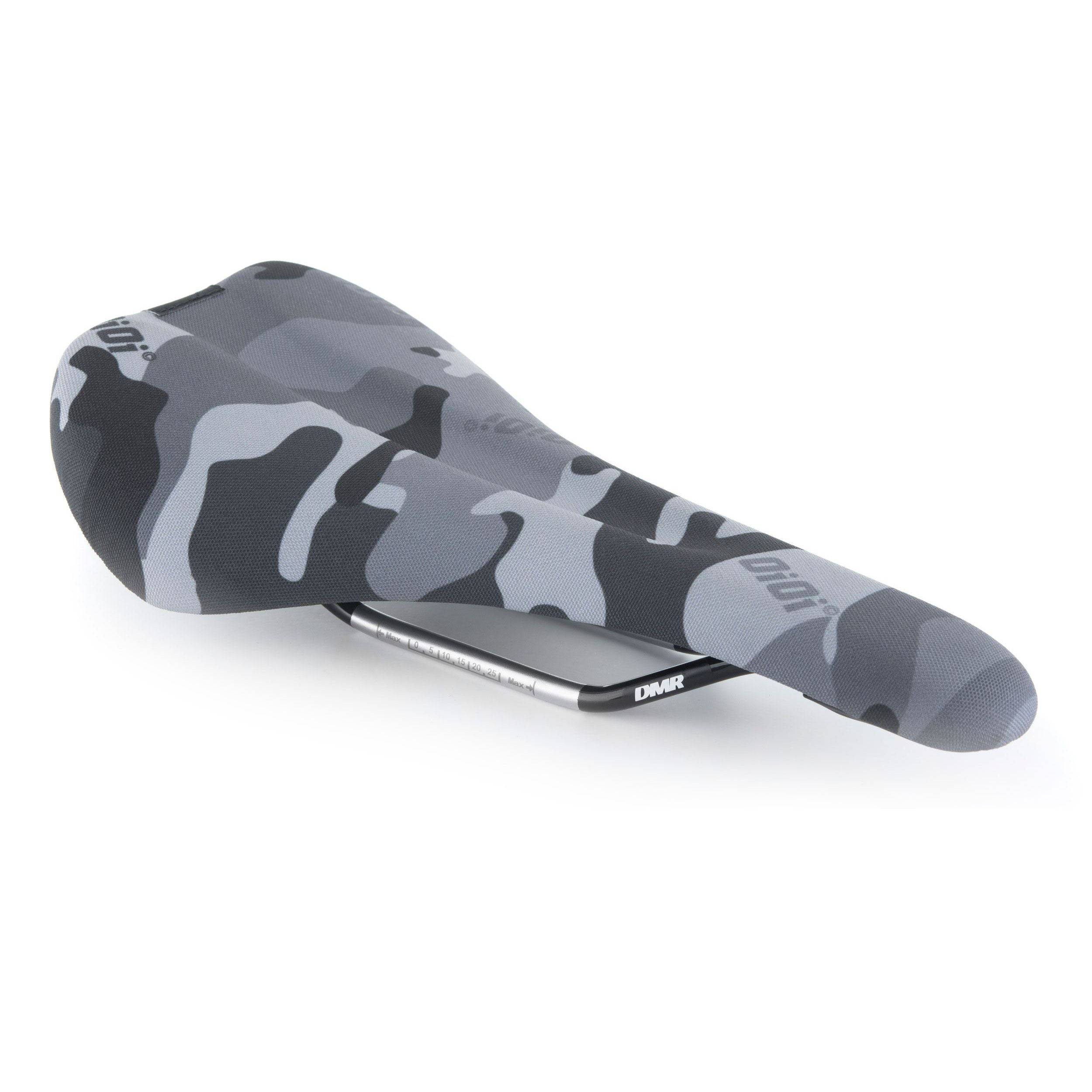 DMR Bikes OiOi Camo mountain bike saddle with durable construction, designed for trail and mountain biking comfort.