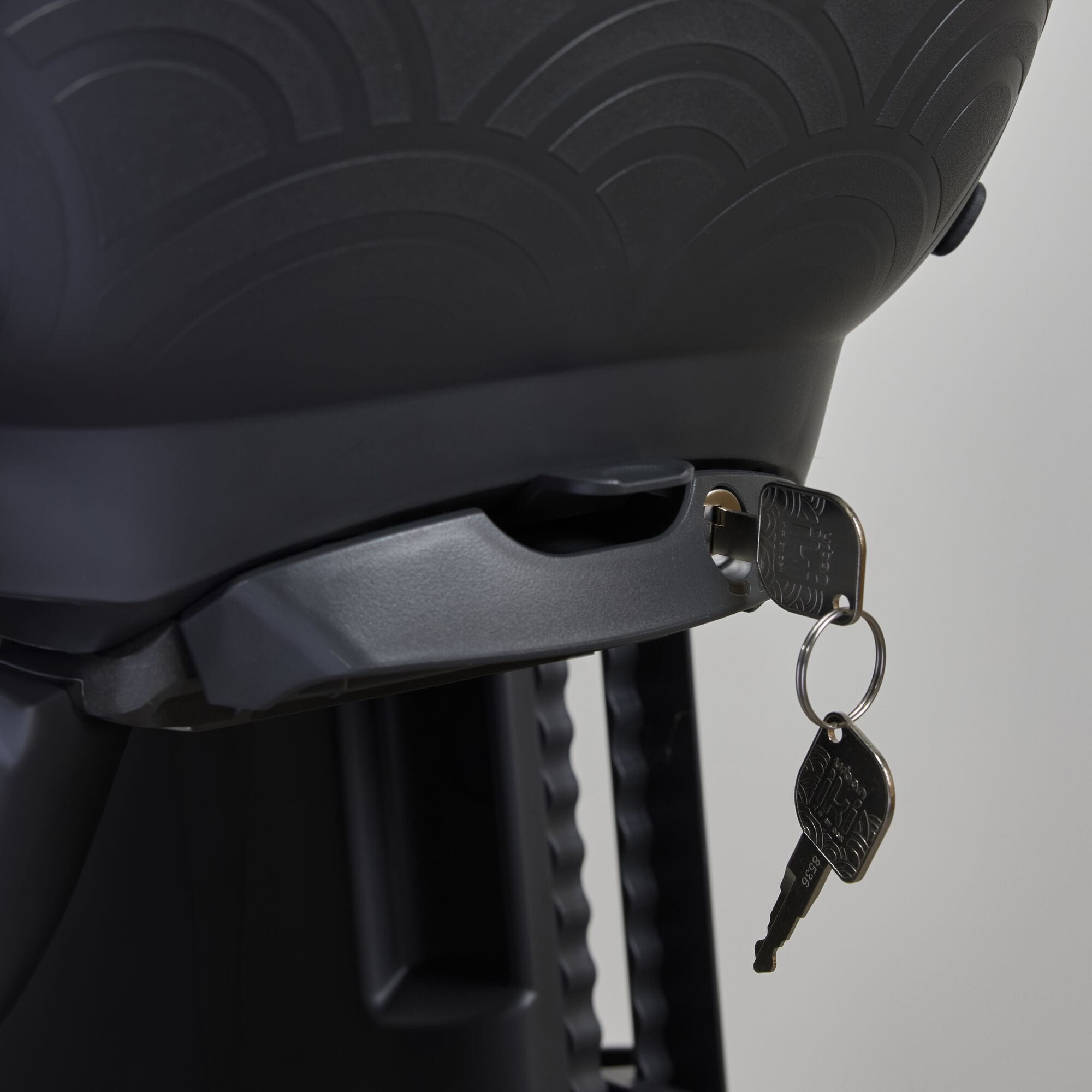 Urban Iki Rear Seat TA-KE Carrier Mount