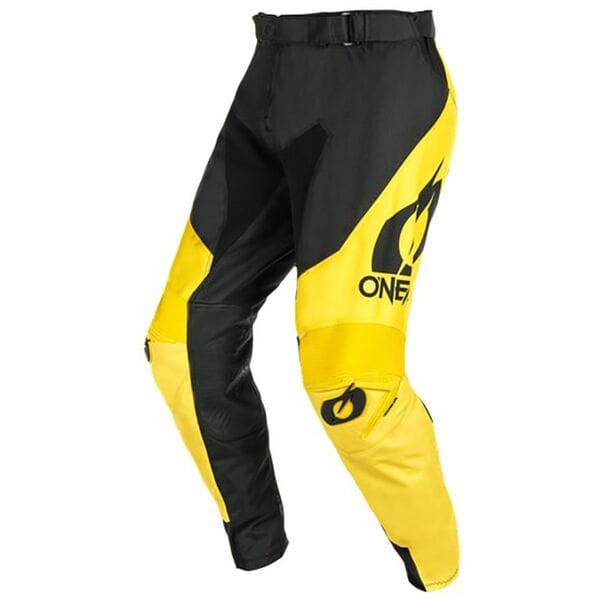 Oneal MAYHEM HEXX V.24 MTB pants with adjustable waist and knee protection, designed for mountain biking and outdoor sports.