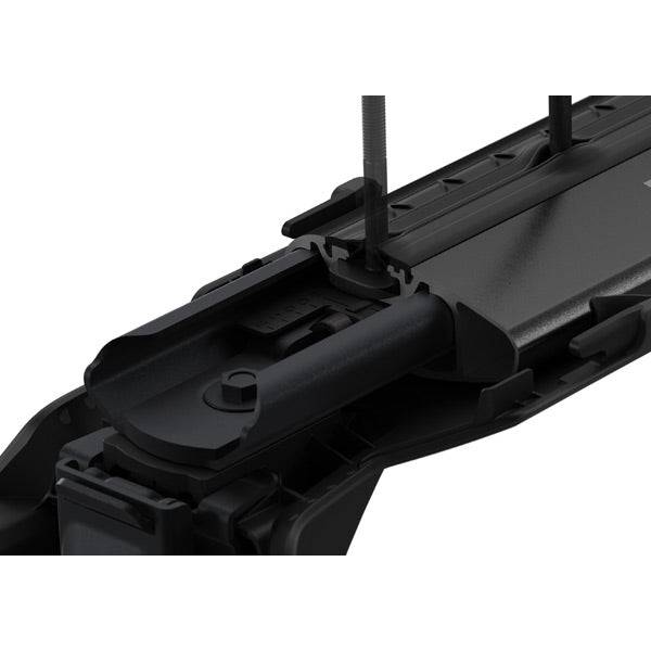 Thule WingBar Edge Evo single black aerodynamic roof bar with 68 cm length, shown installed on vehicle roof as an accessory.