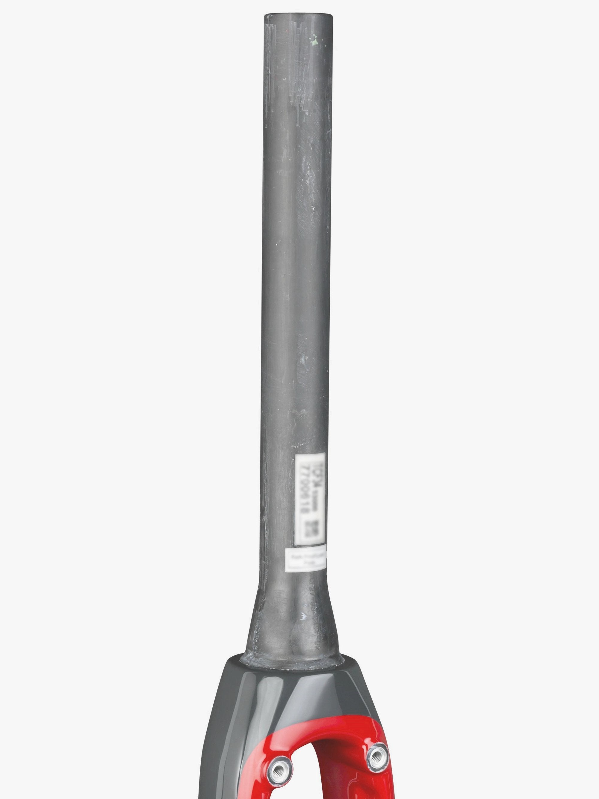 Trek Domane SL 5 2018 road bike forks, lightweight components designed for improved steering and control on 700C wheels.