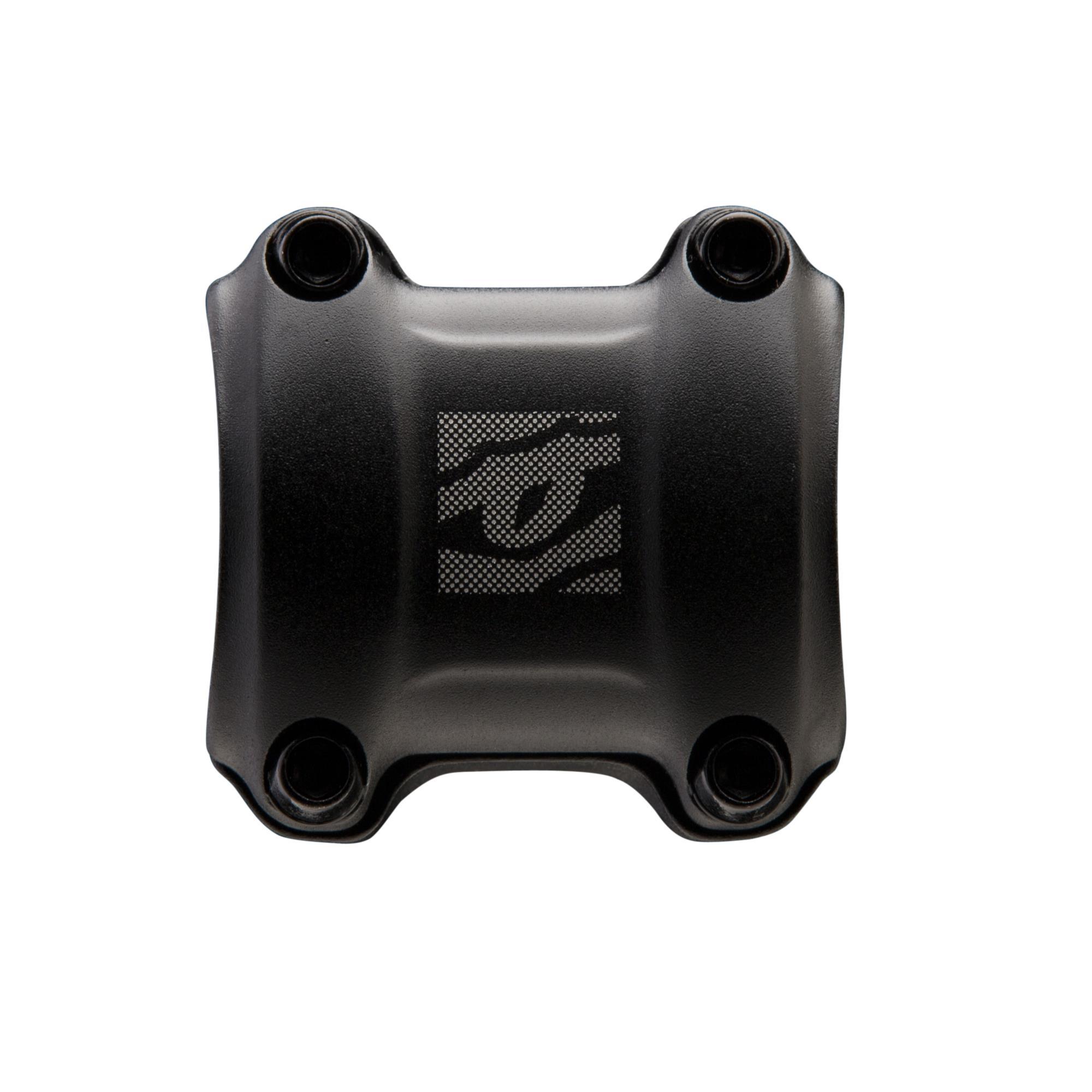 Race Face Chester 35mm mountain bike stem with 40mm and 60mm lengths, durable handlebar component for off-road cycling.