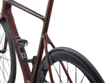Giant Propel Advanced SL 0-DA road bike with Shimano Dura-Ace Di2 R9200 groupset, sleek aerodynamic frame and racing wheels.