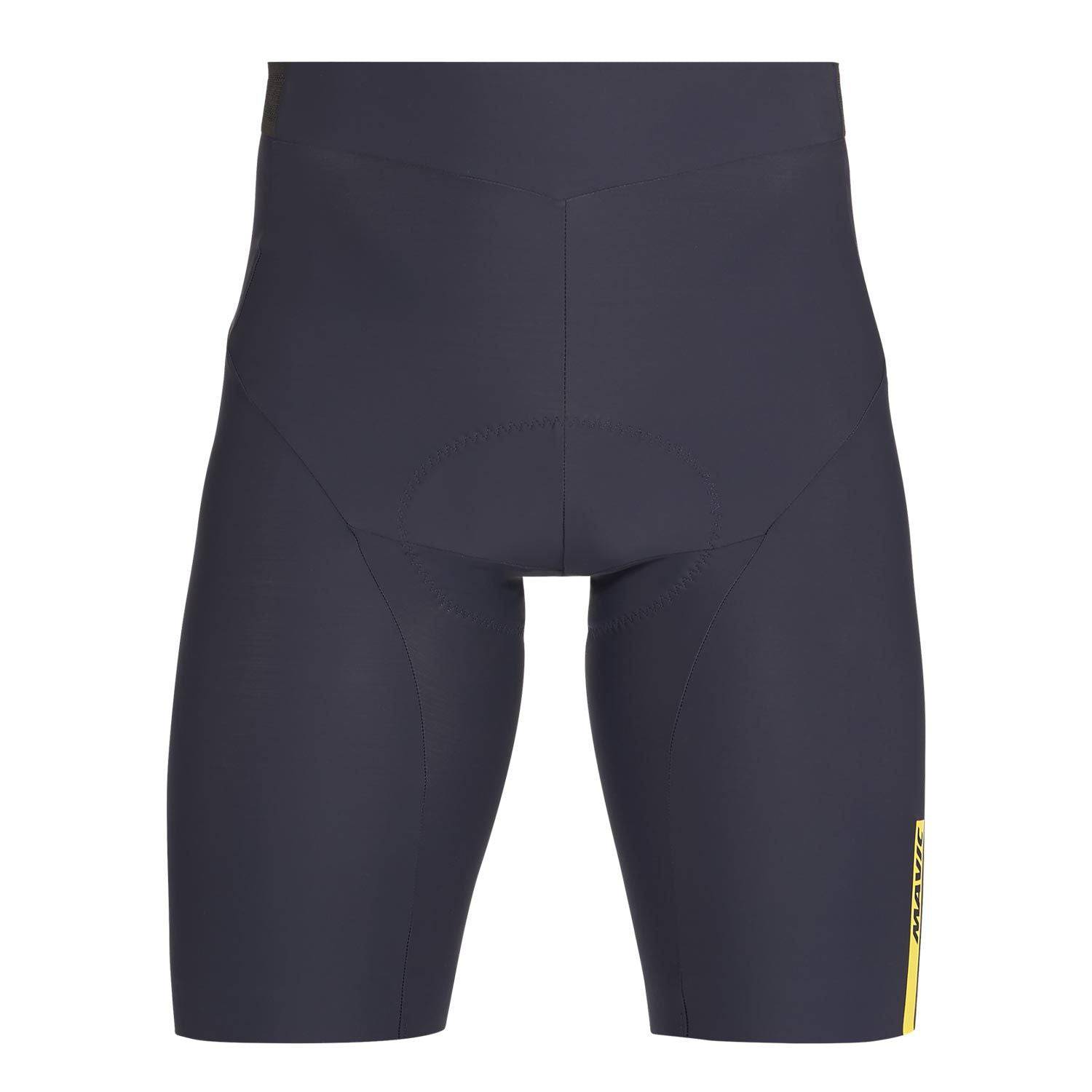 Mavic Aksium cycling shorts with Ergo Essential insert, featuring a fitted design and breathable fabric for comfortable riding.