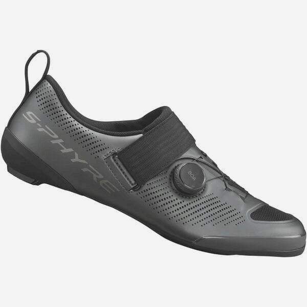 Shimano S-PHYRE TR9 triathlon road shoes with BOA Li2 dial, black with sleek design and adjustable closure system.