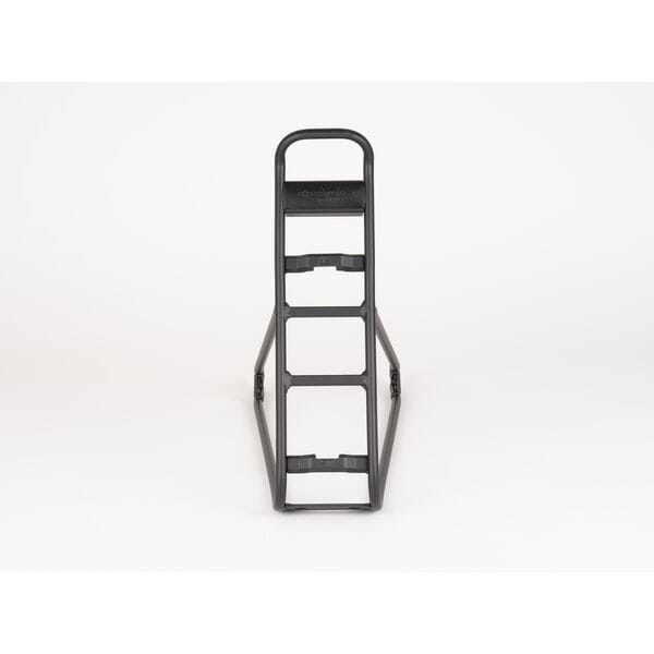 M Part Tour AVS Sport rear pannier rack with reflector for 700c bikes, black, designed for bike accessories and cargo storage.
