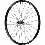 Shimano Deore XT M8200 29-inch front wheel with 15x110mm E-thru axle and Center Lock disc brake mount.